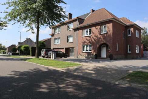 Opbrengsteigendommen Appartementen Diepenbeek Kempenstraat Exterieur (6)