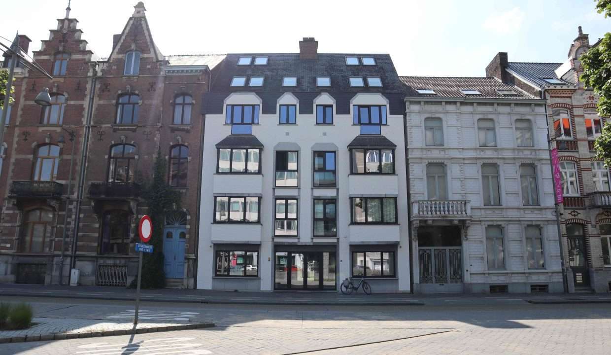 Realisatie-renovatie-appartementsblok-Leopoldplein-34-Hasselt (1)